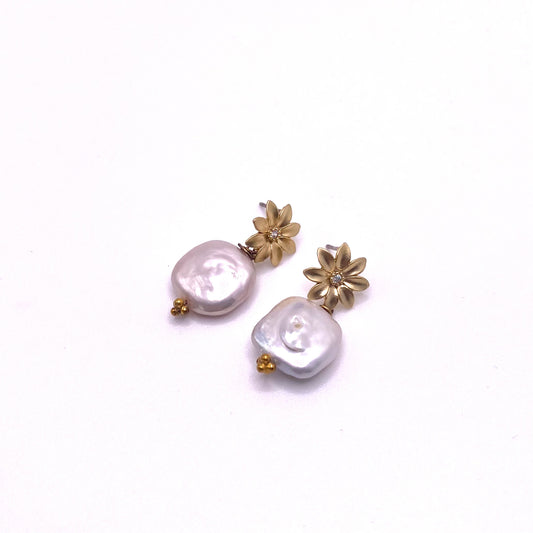 Square White Pearl with Gold Pearl Earrings