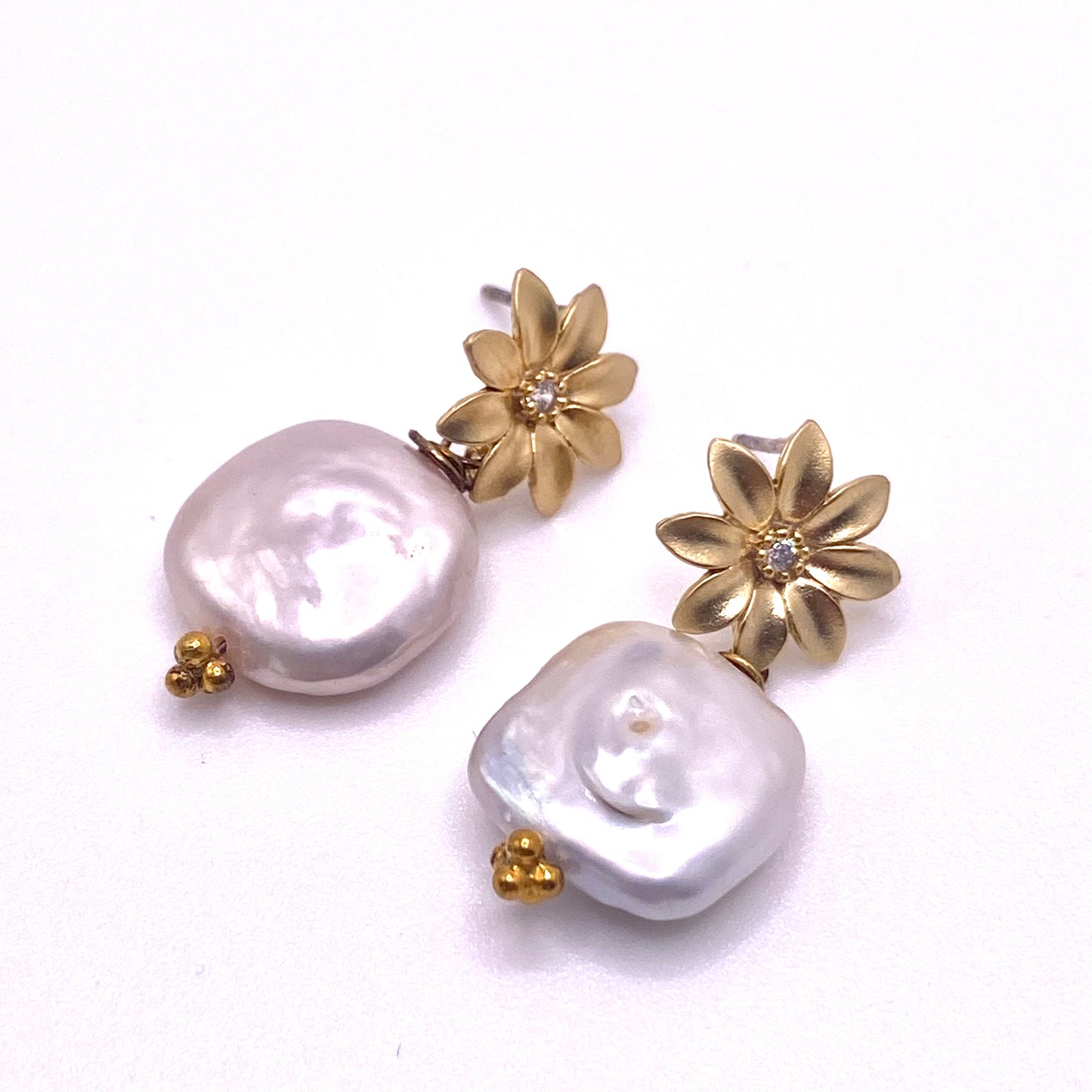 Square White Pearl with Gold Pearl Earrings